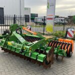 Amazone Catros 3003+ met V-ringwals KW, foto 1