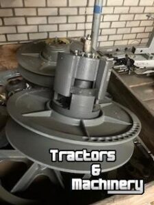 Claas Dominator 370 variator