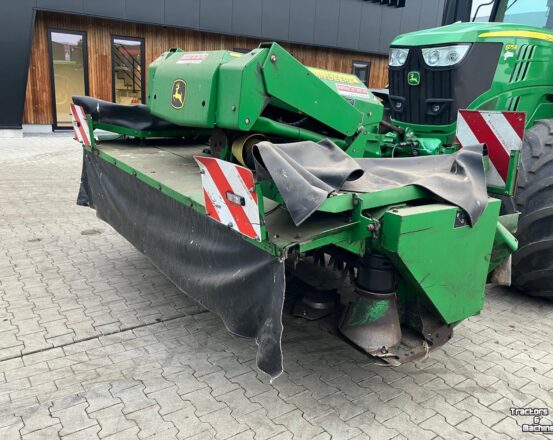 John Deere 131 & 388