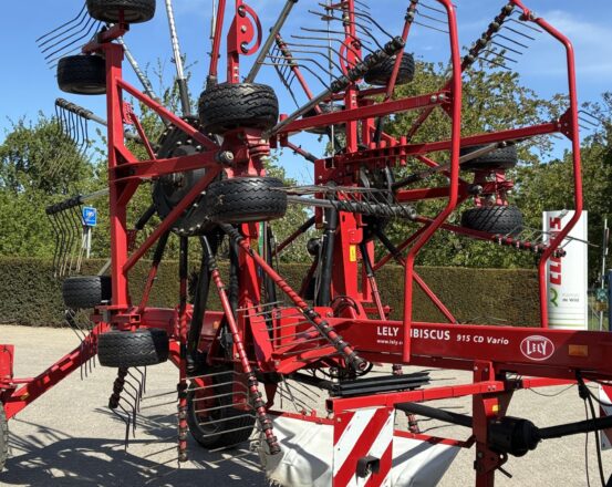 Lely Hibiscus 915 CD Vario