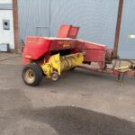 New Holland Super Hayliner A286 kleine pakkenpers, foto 1